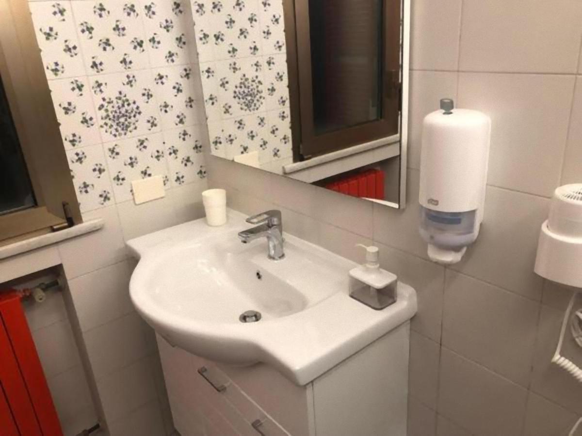 Tourist House Bologna - Fringe - Self Check-In Apartman Kültér fotó